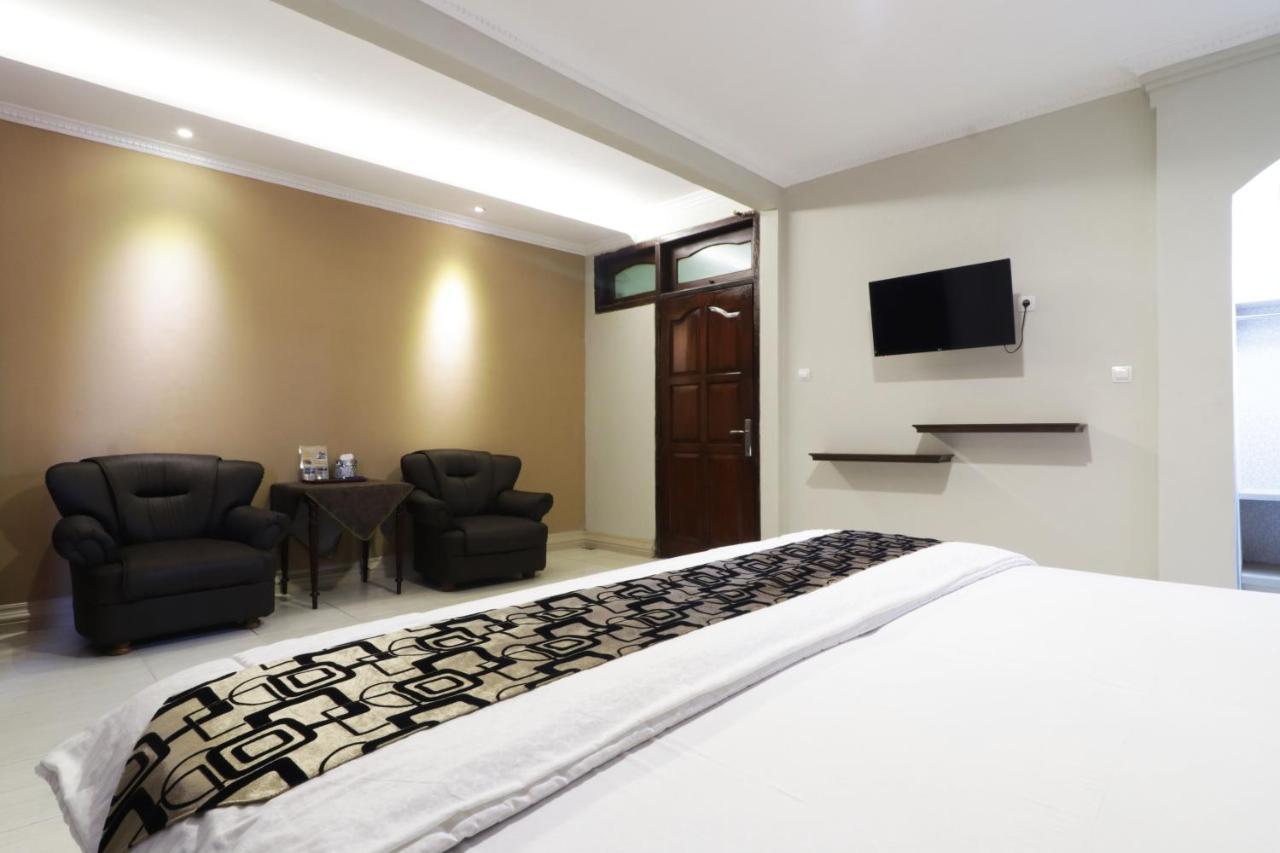 Hotel Andalus Giacarta Esterno foto