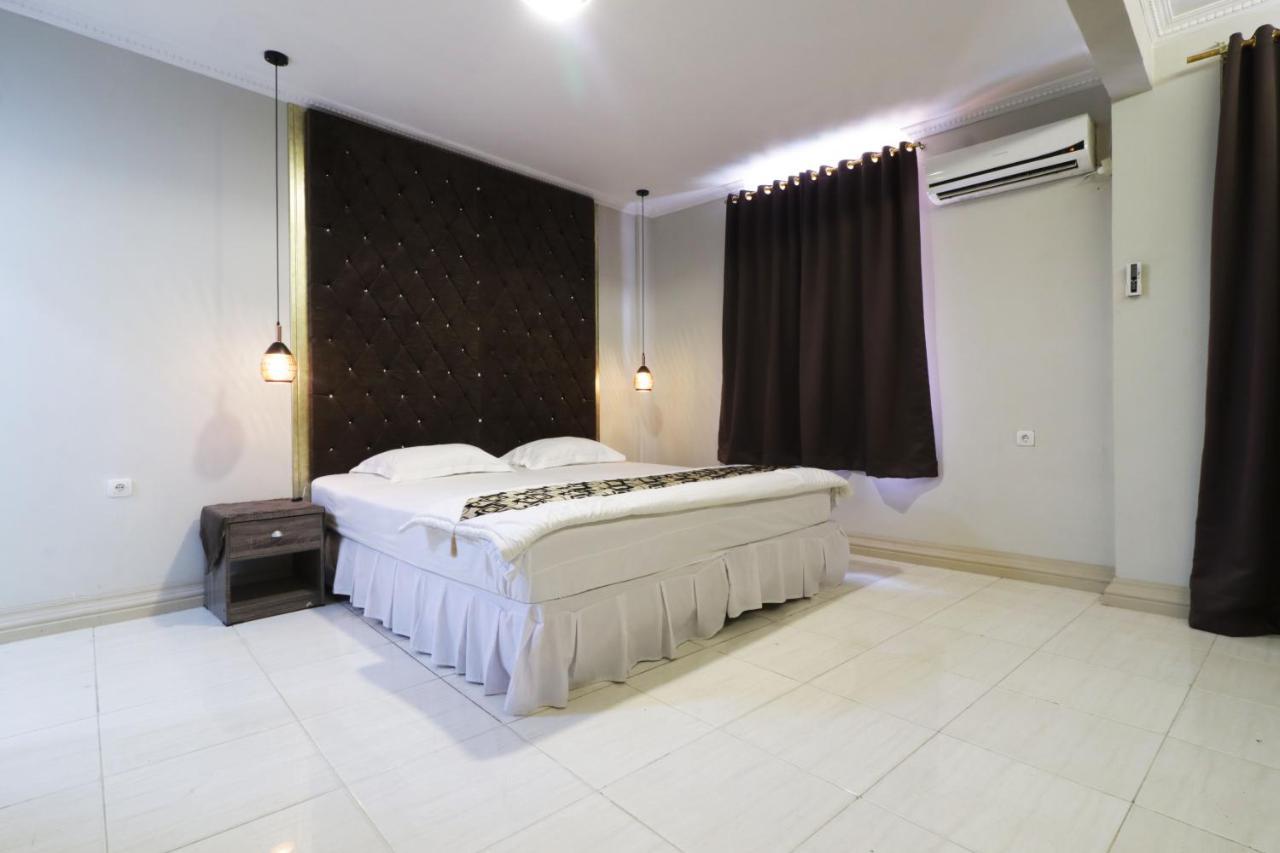 Hotel Andalus Giacarta Esterno foto